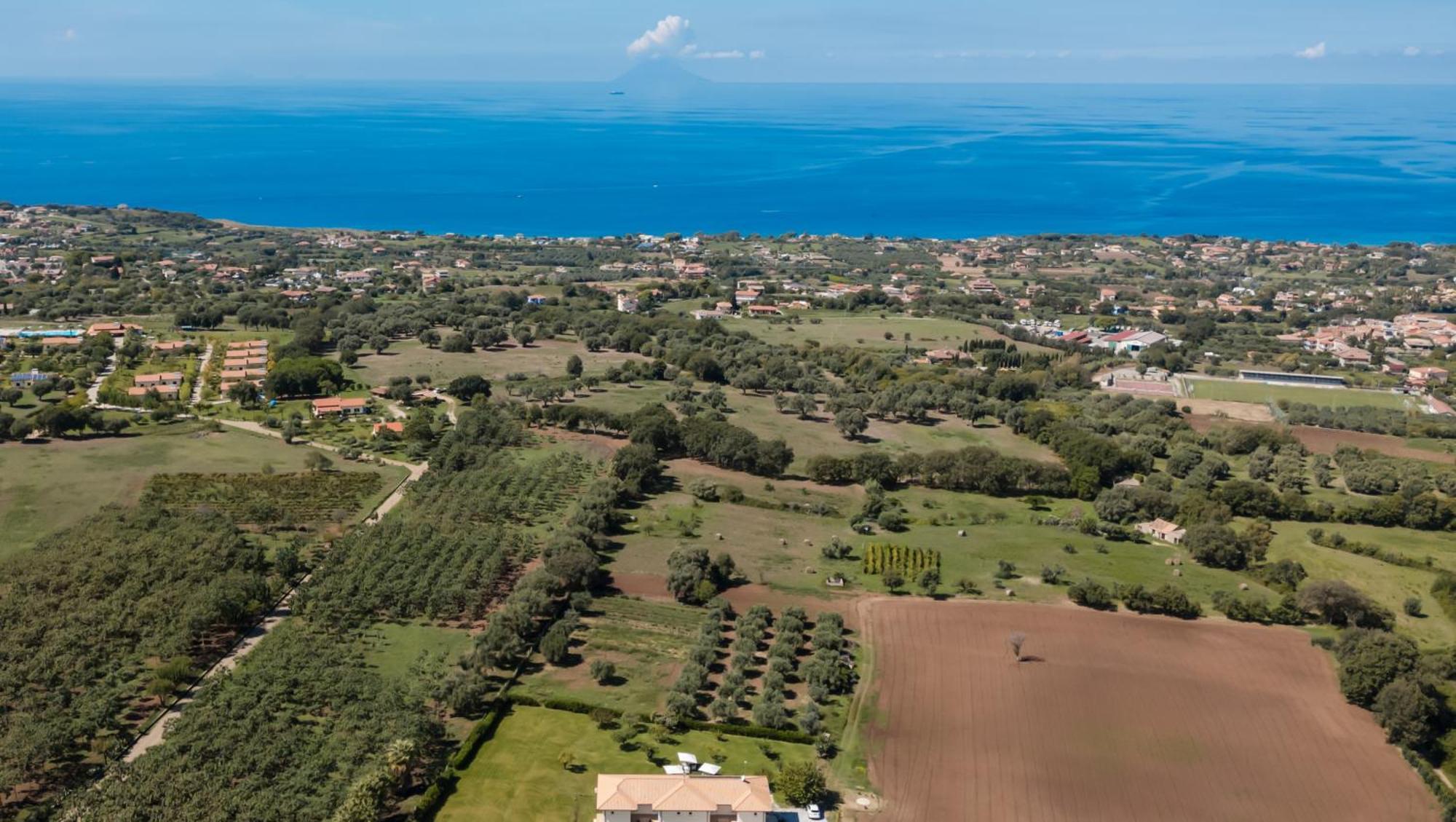 Villa Eirene Ricadi Exterior photo